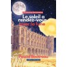 Le soleil a rendez-vous avec la lune - Livre broché en anglais